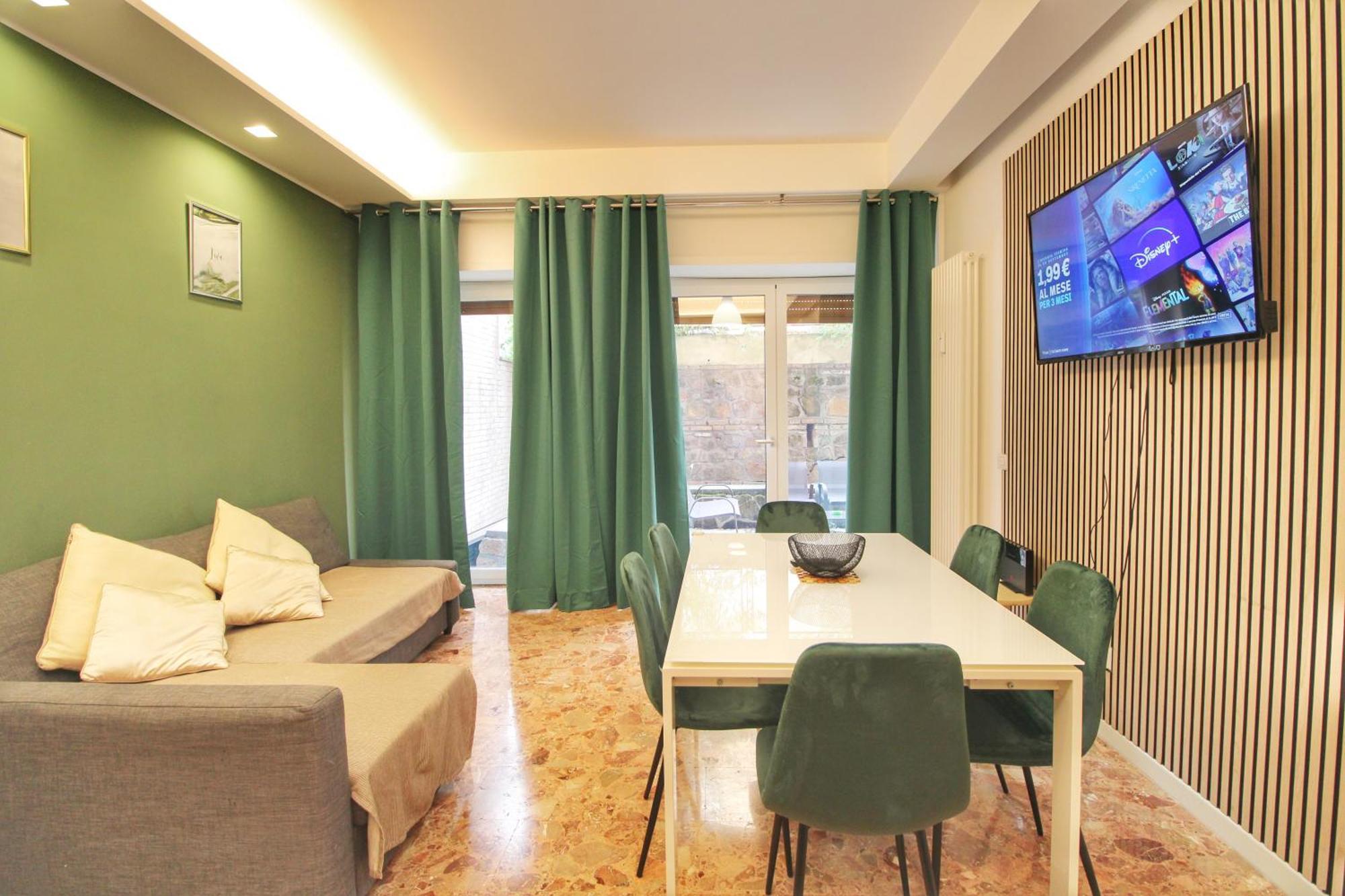 Delicious 2 Bed And Garden By Yh * Rom